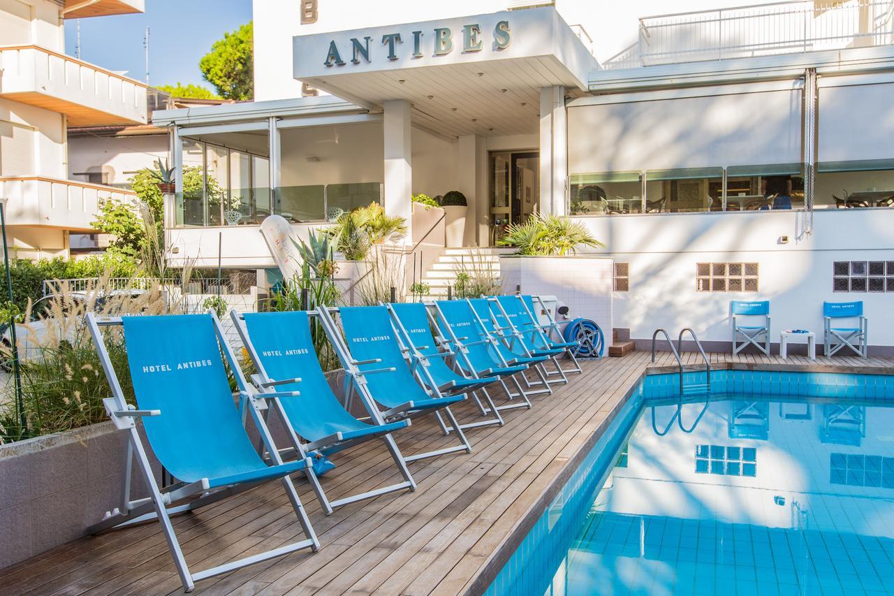 Hotel Antibes Риччоне Екстер'єр фото